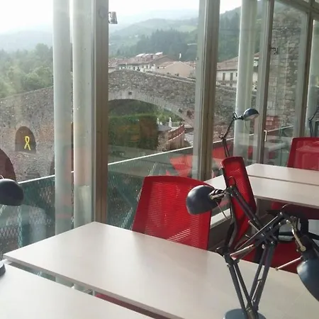 Apartment Duplex En El Puente Historico, Gra De Fajol Camprodon